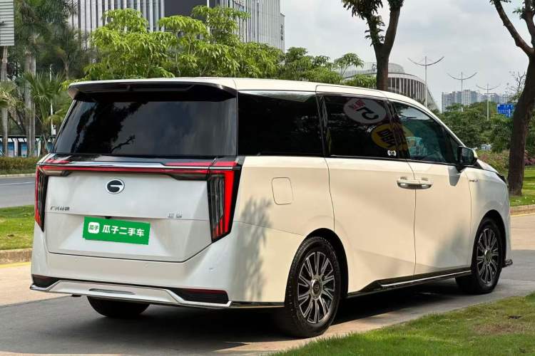 Used GAC Trumpchi E9 2023 E9 MAX Rear Right 45 Deg