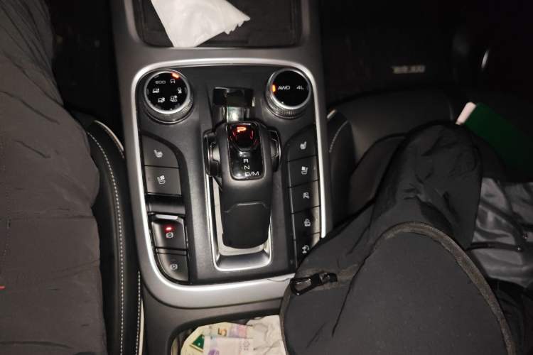 Used Tank 300 2023 City Edition 2.0T Essential Model Gear Lever