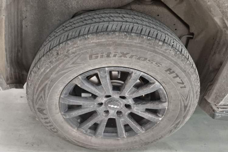 Used Formula Leopard Leopard 5 2023 Explore Edition
