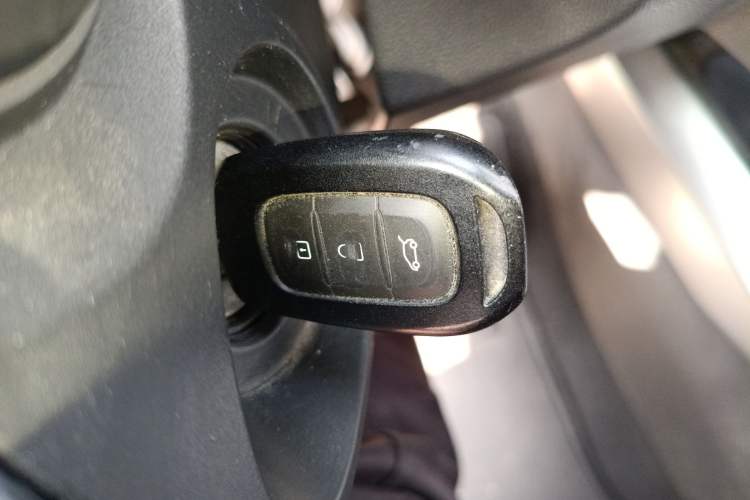 Used Renault Kadjar 2016 2.0L Two-Wheel-Drive Luxury Edition