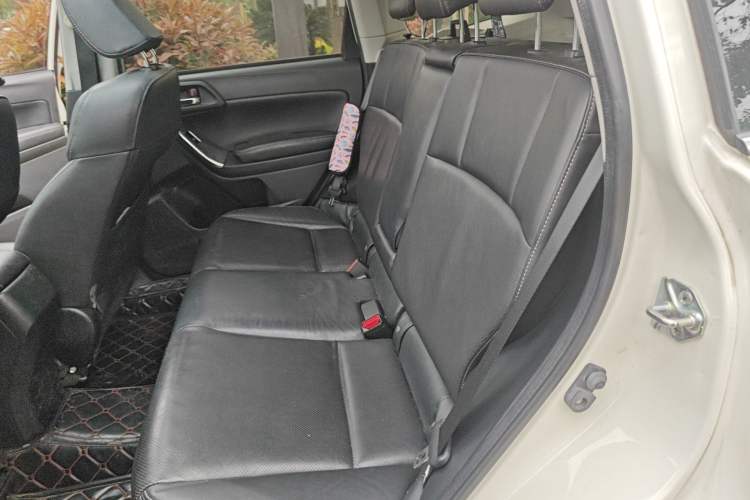 Used Subaru Forester 2013 2.0i Automatic Luxury Edition Left Rear Seat