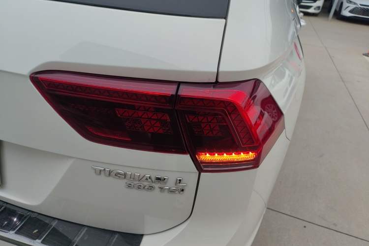 Used Volkswagen Tiguan L 2018 330TSI Automatic Two-Wheel Drive Flagship Edition