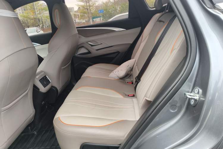 Used BYD Song Pro New Energy 2023 Champion Edition DM-i 71KM Navigation Model