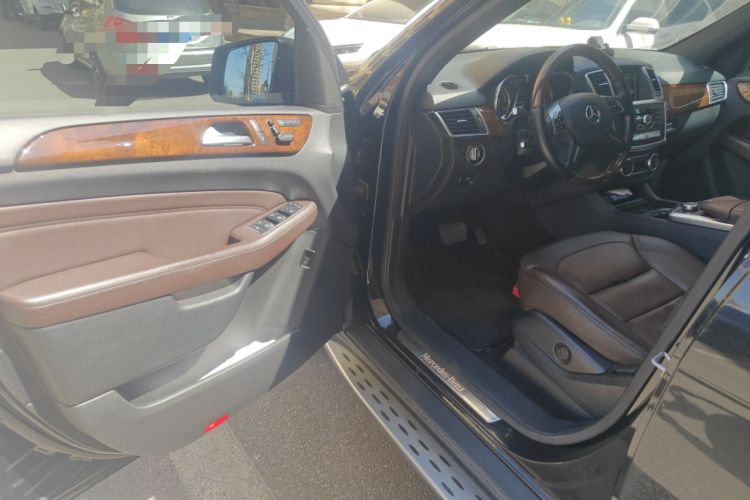 Used Mercedes-Benz M-Class 2012 ML 350 Luxury Edition Driver Seat