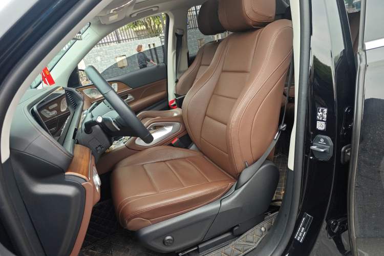 Used Mercedes-Benz GLE 2024 GLE 450 4MATIC AMG Line
