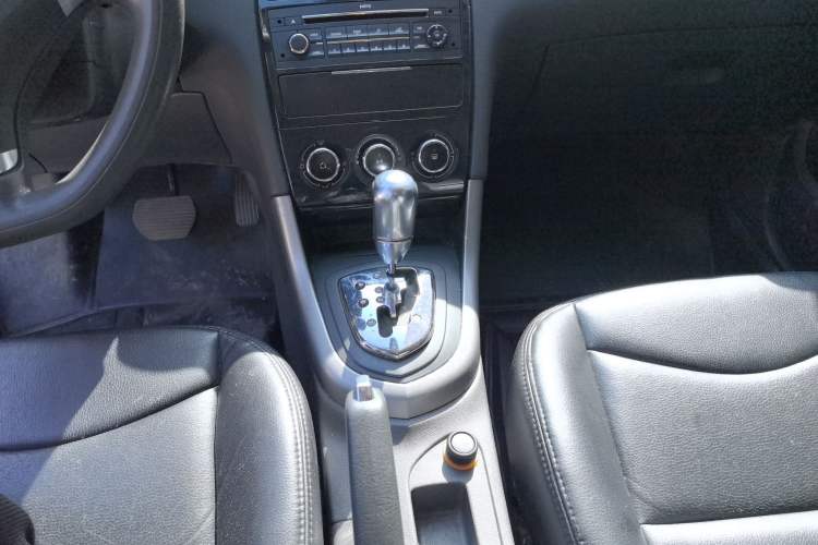 Used Peugeot 408 2013 2.0L Automatic Comfort Edition
