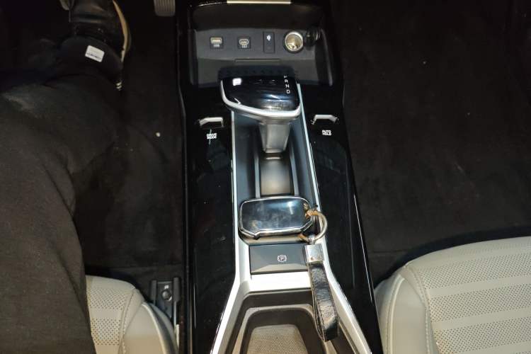 Used Kia K3 2023 1.5L CVT Luxury Edition
