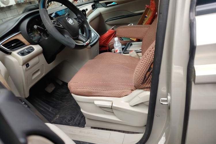 Used Buick GL8 2017 ES 28T Comfort Model China V Standard