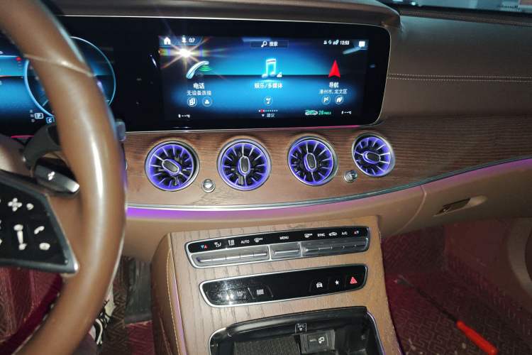 Used Mercedes-Benz E-Class 2021 Facelift E 300 L Stylish Edition Audio And AC Panel