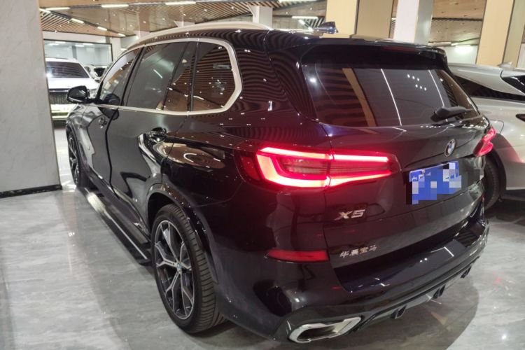 Used BMW X5 2022 Restyled xDrive 40Li M Sport Package
