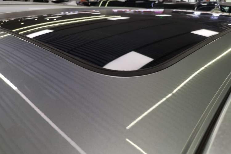 Used Wey VV6 2018 2.0T Two-Wheel-Drive Ultra-Luxury Version China V Standard