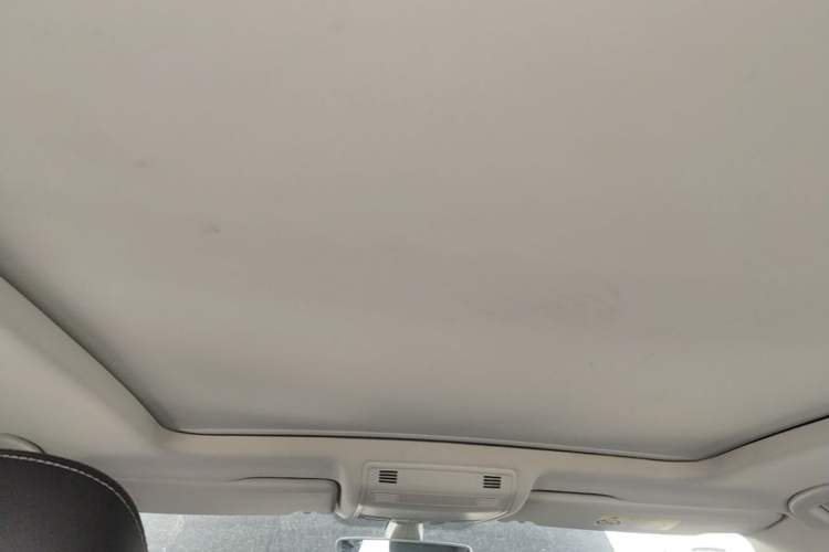 Used Volkswagen Tayron 2020 330TSI Two-Wheel Drive Luxury Smart Connectivity Version
