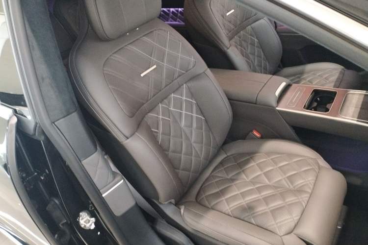 Used Nio ET9 2025 100 kWh