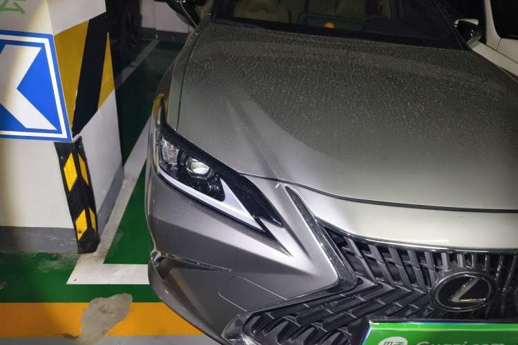 Used Lexus ES 2023 200 Excellence Edition