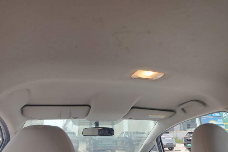 Used Honda Fit 2014 1.5L LX CVT Comfort Model Headliner