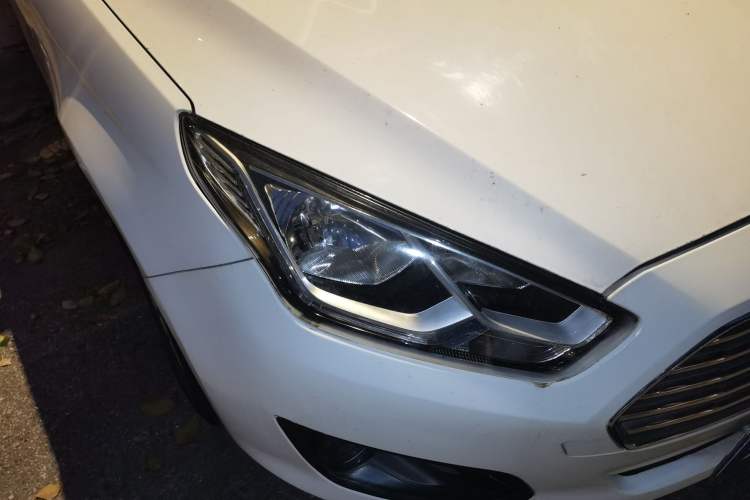 Used Ford Escort 2015 1.5L Automatic Comfort Edition