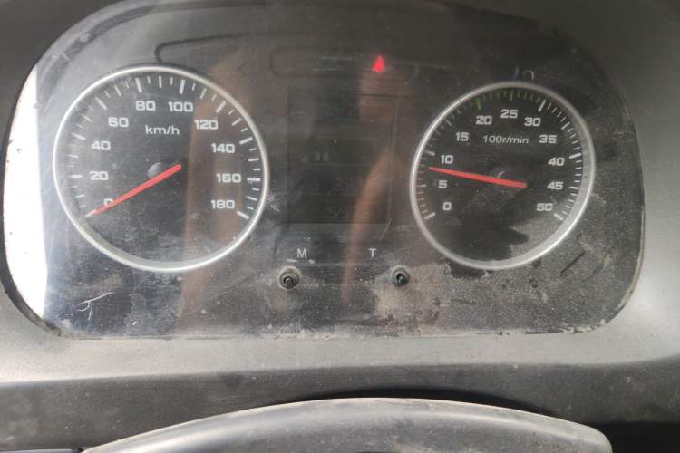 Used Iveco Power Daily 2013 2.5T-V39 Low-Roof Box Truck