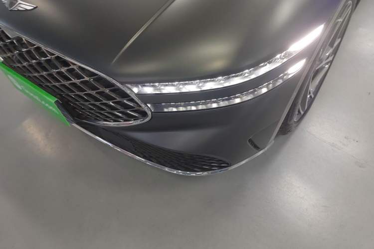 Used Genesis G90 2023 Luxury Edition Left Front Headlight