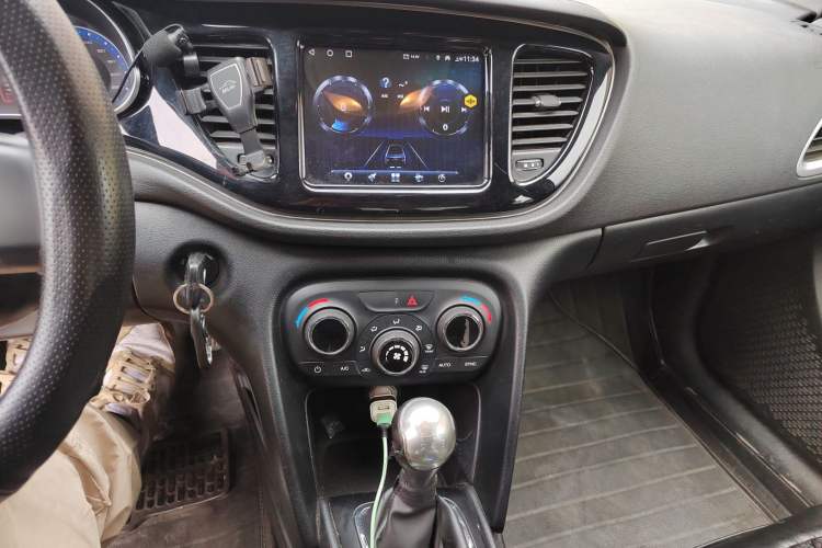 Used Fiat Viaggio 2015 1.4T Manual Jingxiang Edition