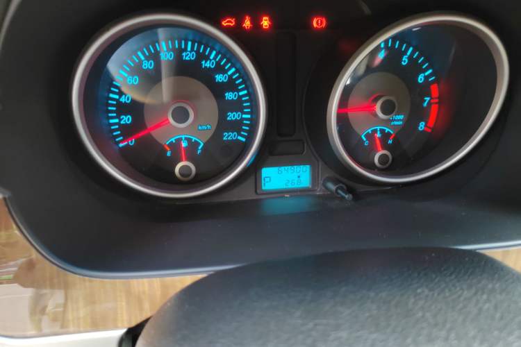 Used Buick Excelle 2015 1.5L Automatic Classic Model
