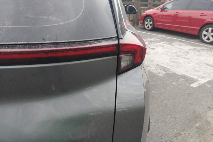 Used Buick Velite 7 2020 652E Connected Smart Edition
