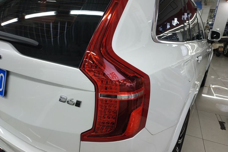Used Volvo XC90 2021 B6 Luxury Smart Edition 7-Seater Right Rear Taillight