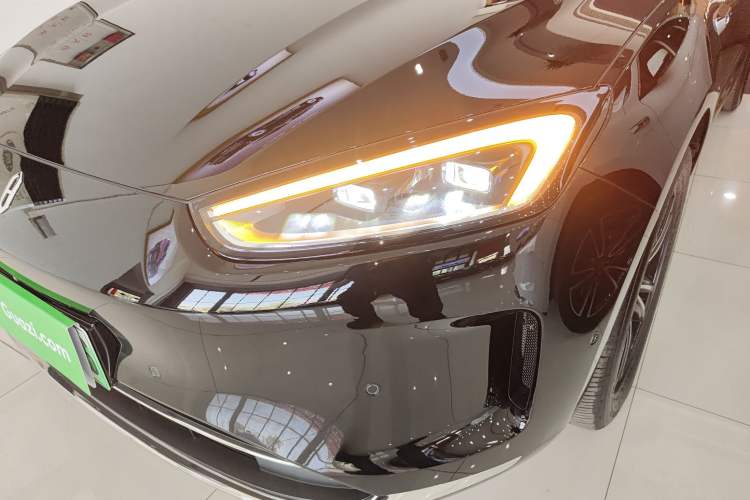 Used Hima AITO M5 2025 Extended-Range Ultra All-Wheel-Drive Version