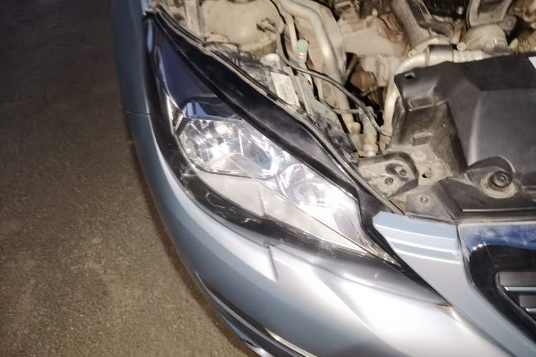 Used Peugeot 308S 2015 1.2T Automatic Jingchi Edition Right Front Headlight