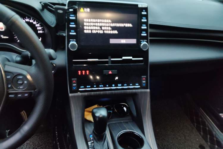 Used Toyota Avalon 2019 2.0L Ambition Edition China VI