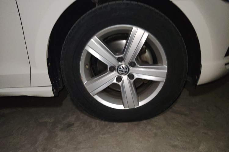 Used Volkswagen Lamando 2015 230TSI DSG Fashion Edition