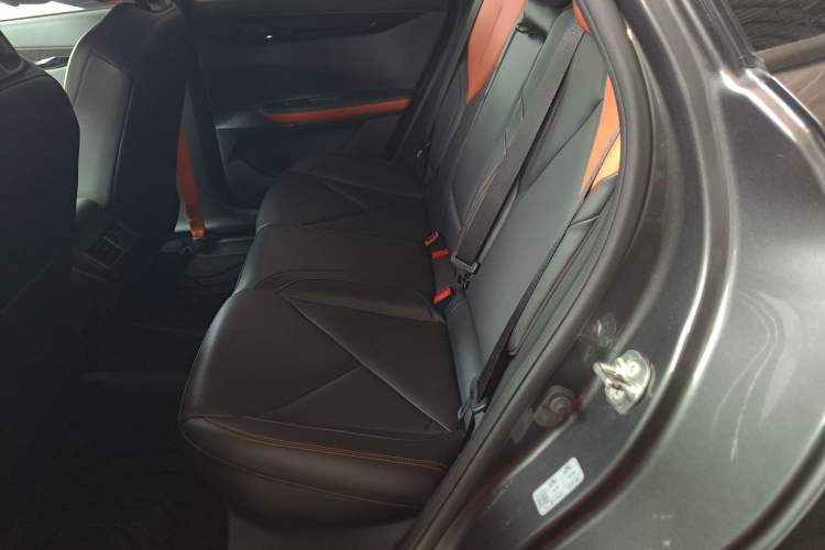 Used Changan UNI-V 2022 1.5T Prestige Version