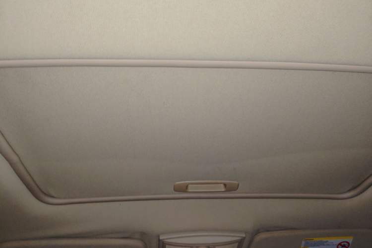 Used Roewe 550 2012 550 1.8T Automatic Full-Gold Limited Edition
