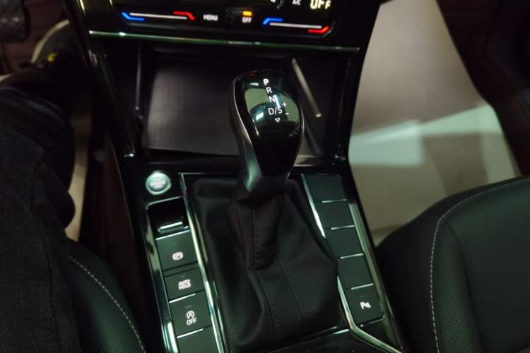 Used Volkswagen Passat 2024 380TSI Elite Edition
