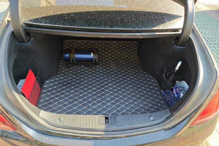 Used Mercedes-Benz S-Class 2020 S 450 L 4MATIC Exclusive Edition Trunk