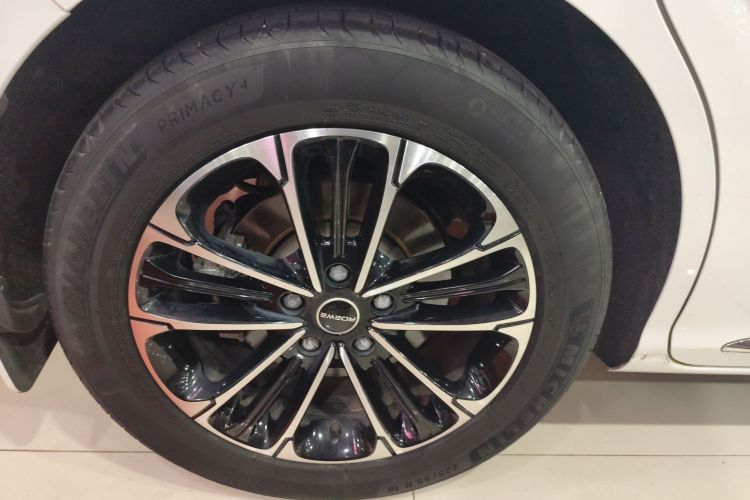 Used Roewe iMAX8 2021 400TGI Supreme Series Prestige Edition
