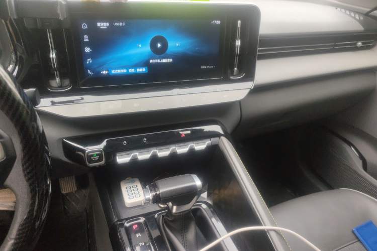 Used Baojun RC-5 2020 1.5T CVT Smart Luxury Edition Audio And AC Panel