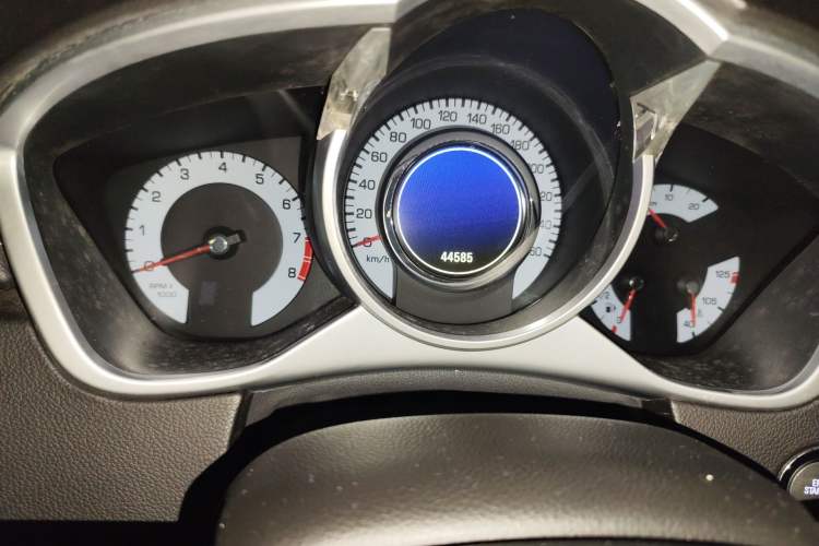 Used Cadillac SRX 2011 3.0L Flagship Edition Odometer Close Up