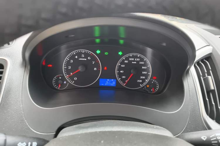 Used Geely Auto Diamond 2017 1.5L Manual Value-Added Model Instrument Cluster