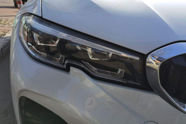 Used BMW 3 Series 2020 Facelifted 325Li xDrive M Sport Package
