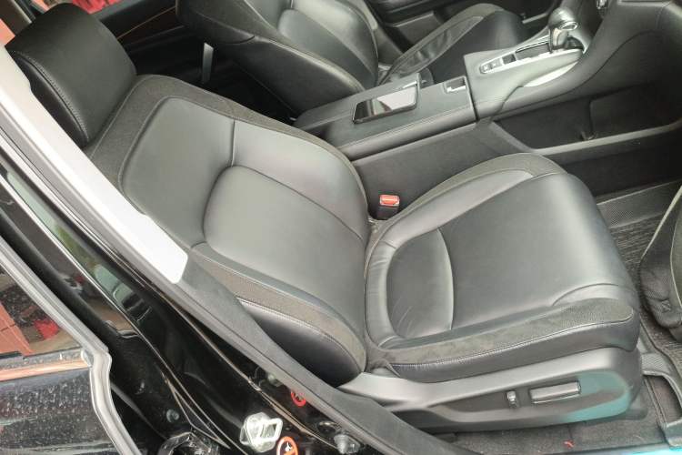 Used Honda Avancier 2017 240TURBO Two-Wheel Drive Premium Edition
