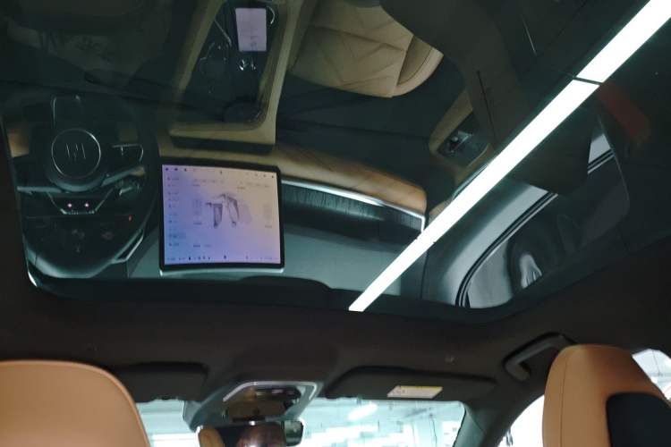 Used Zeekr 001 2023 WE Edition 100 kWh