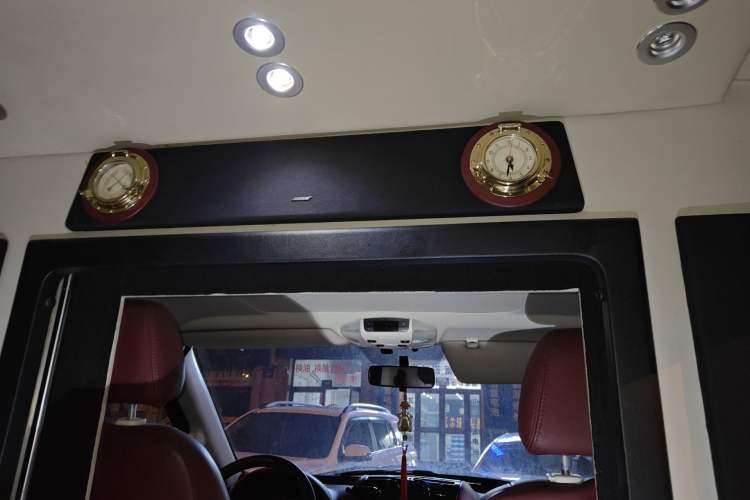 Used Mercedes-Benz Viano  Headliner