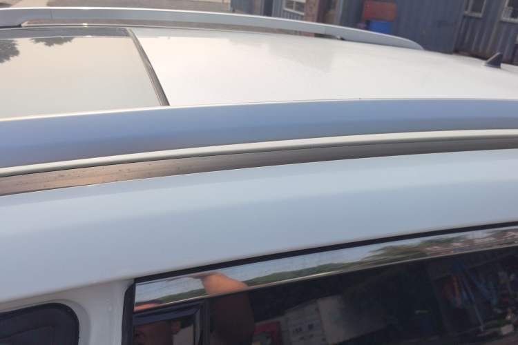 Used GAC Trumpchi GS4 2017 200T Manual Two-Wheel Drive Elite Edition Roof