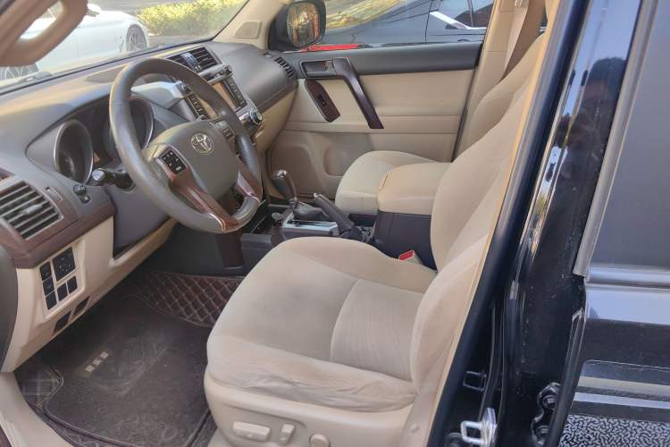 Used Toyota Prado 2014 2.7L Automatic Standard Edition