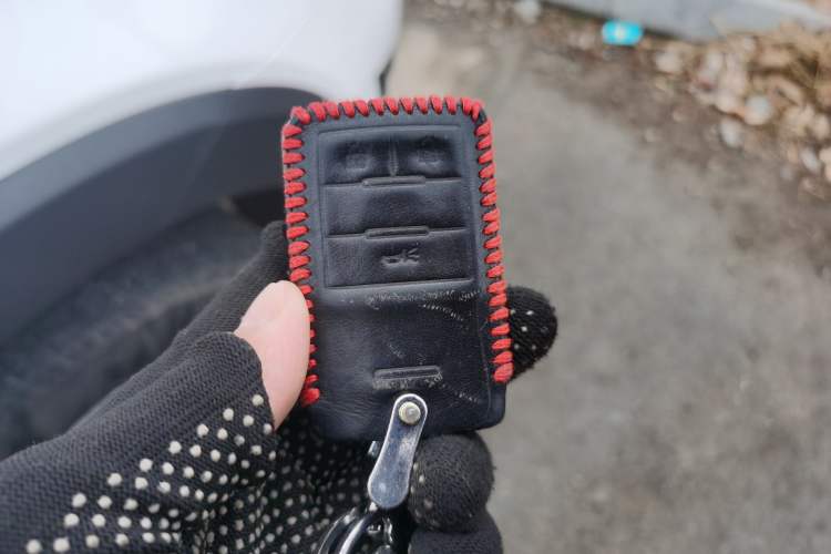 Used Chevrolet Captiva 2017 2.4L Two-Wheel Drive Urban Version 7 Seats
