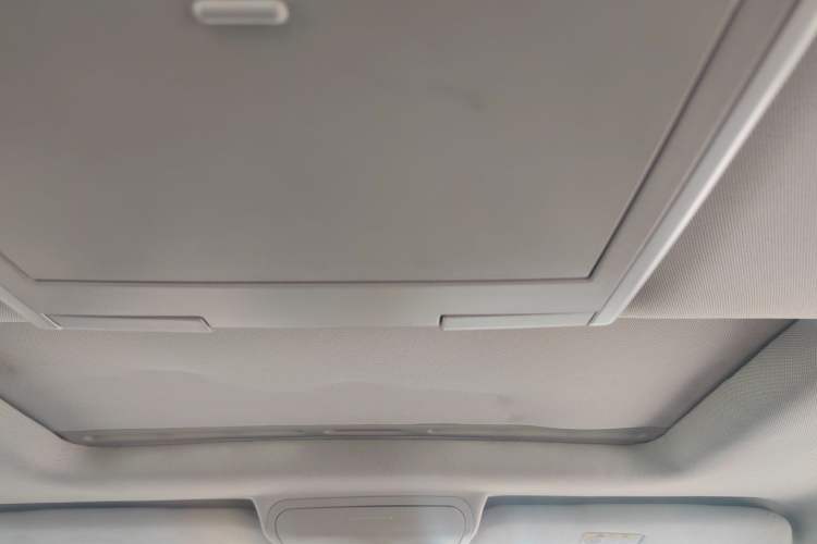 Used Luxgen Great 7 SUV 2015 2.2T Two-Wheel Drive Smart Version
