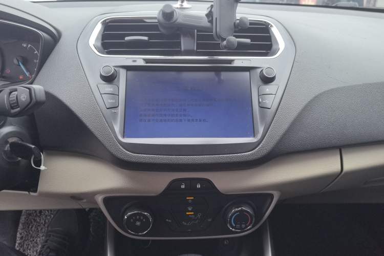 Used Ford Escort 2017 1.5L Automatic Comfort Model Audio And AC Panel