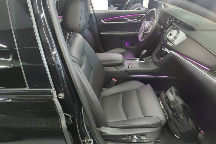 Used Cadillac XT5 2016 28T Four-Wheel Drive Luxury Model