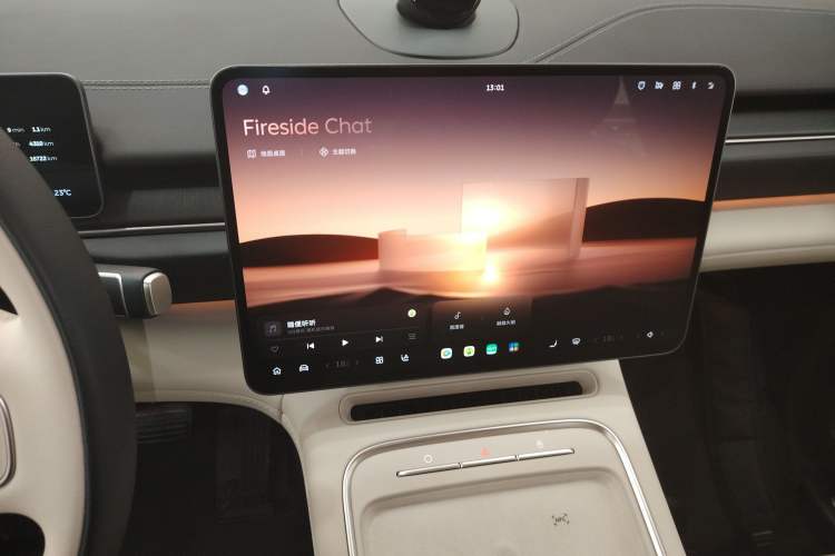 Used Nio ES6 2025 75 kWh Audio And AC Panel