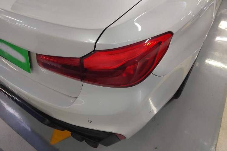 Used BMW 5 Series 2020 530Li Leading Model M Sport Package Right Rear Taillight